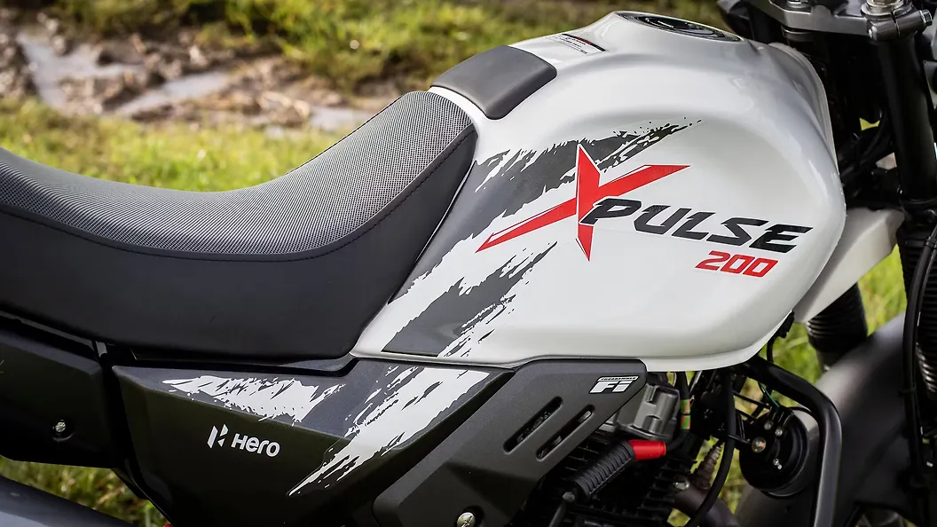 Hero Xpulse 200 Fuel Tank Image BikeWale