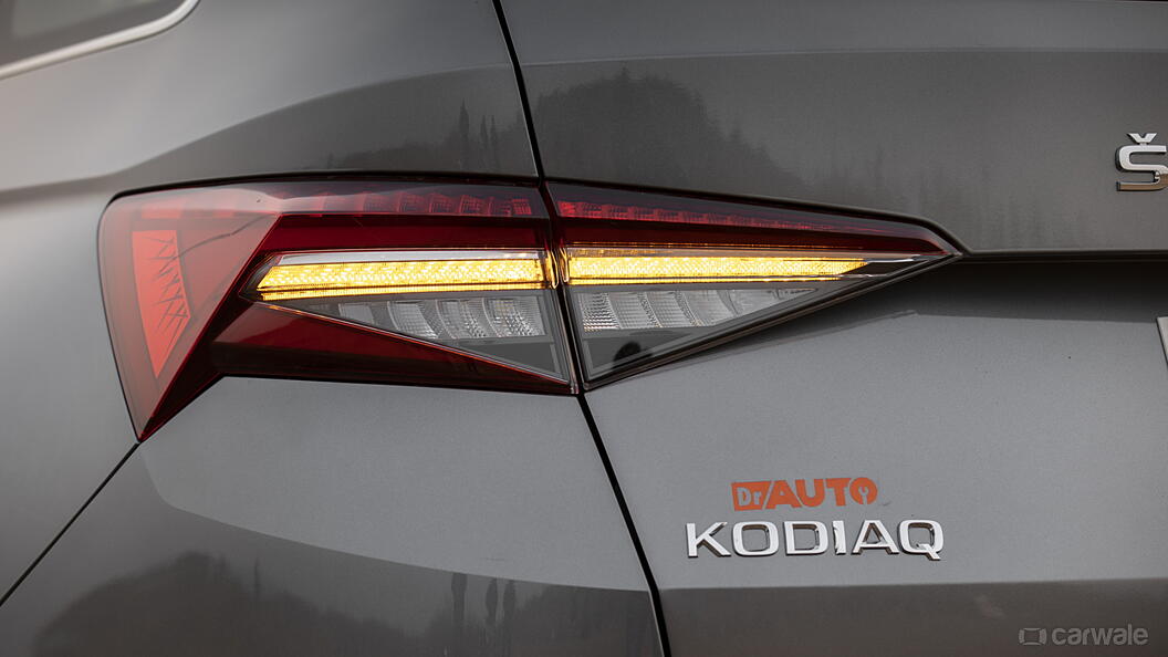 Kodiaq Rear Signal/Blinker Light Image, Kodiaq Photos in India - CarWale