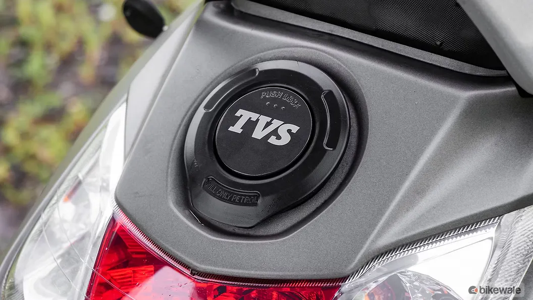 Images of TVS Jupiter Photos of Jupiter BikeWale