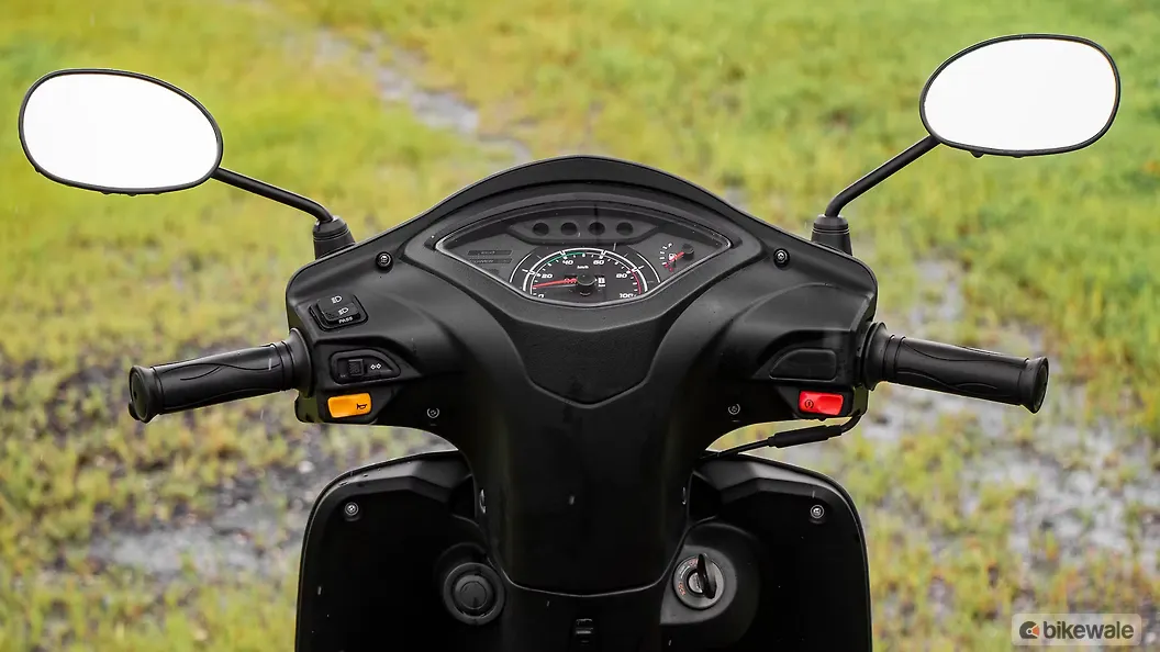 TVS Jupiter Indicator Image BikeWale