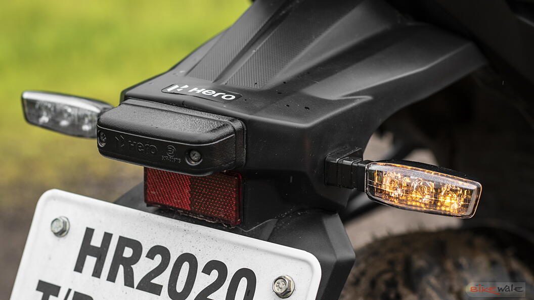 hero xtreme 160r side indicator