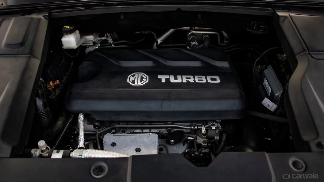 Hector [20192021] Engine Shot Image, Hector [20192021] Photos in