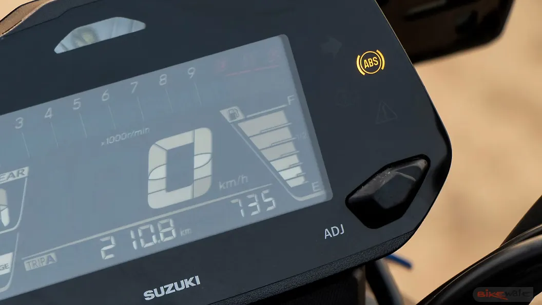 Suzuki Gixxer 250 Fuel Gauge Image BikeWale