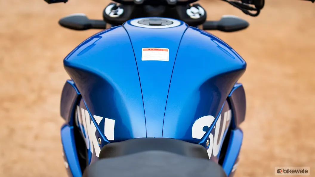 Images of Suzuki Gixxer 250 Photos of Gixxer 250 BikeWale