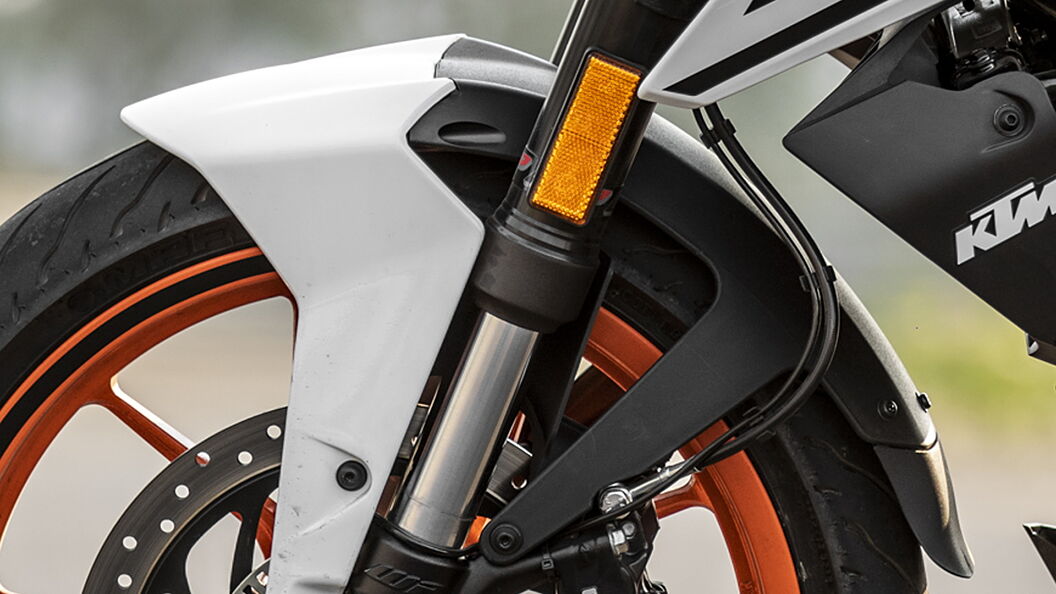 Ktm duke 200 front sales mudguard price