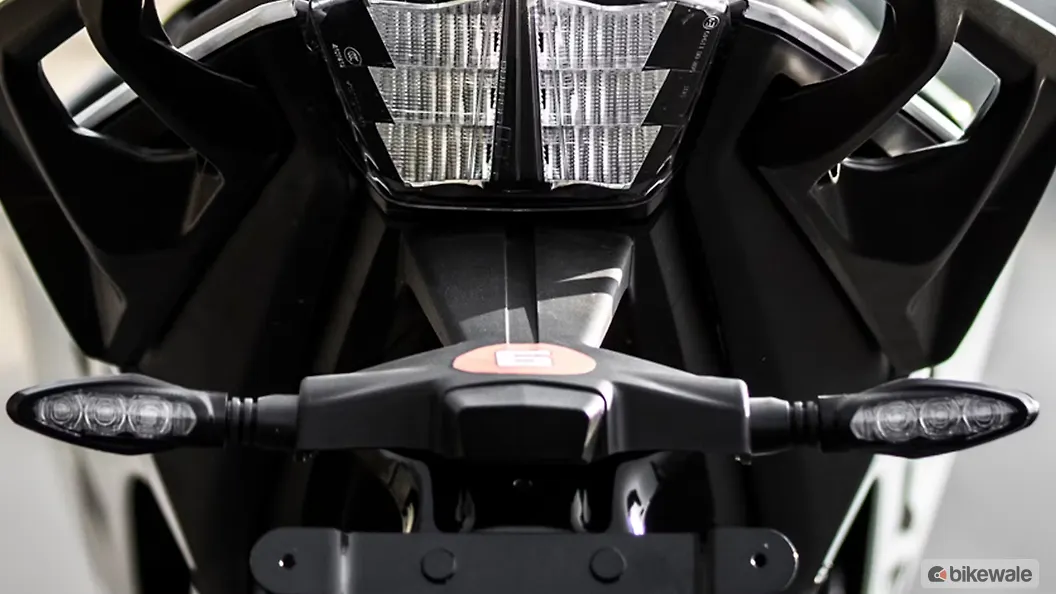 KTM 200 Duke [2021] Rear Turn Indicators Image – BikeWale