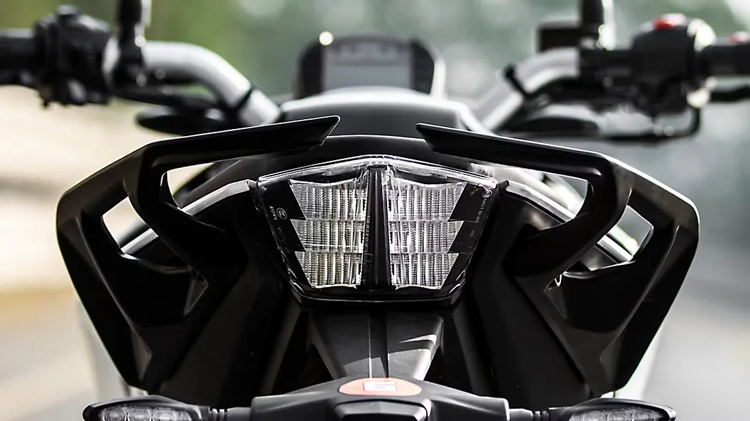 KTM 200 Duke Rear Fender Image – BikeWale