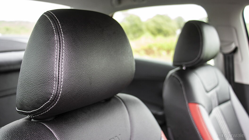 Skoda Rapid TSI Front Seat Headrest