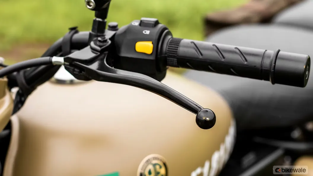 Royal Enfield Classic 350 [2020] Clutch Lever Image BikeWale