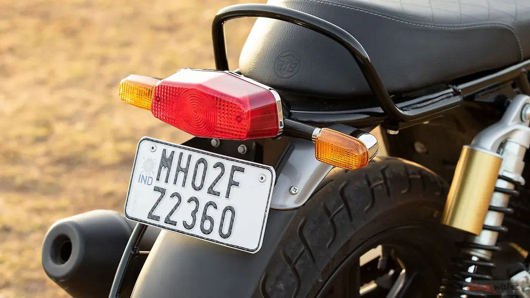 Royal Enfield Interceptor 650 Rear Turn Indicators Image BikeWale