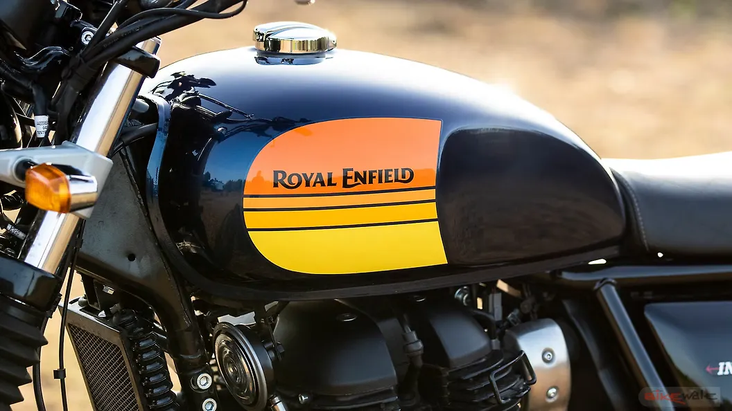 Royal Enfield Interceptor 650 Front Turn Indicators Image BikeWale