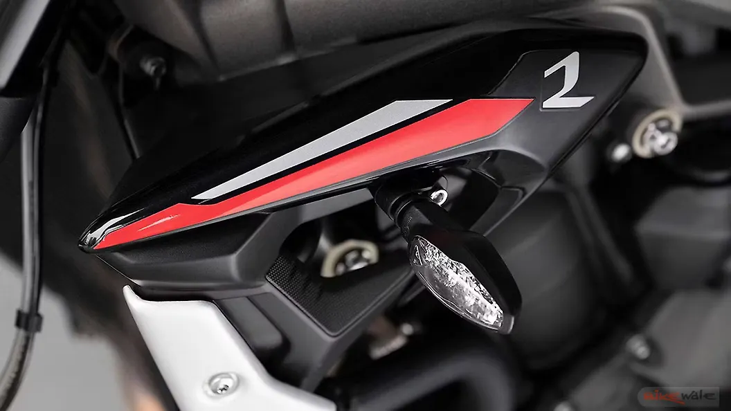 Triumph Street Triple R [2022] Left Side Image – BikeWale