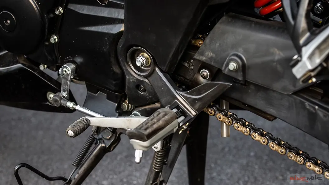 apache rtr 180 handle lock set price