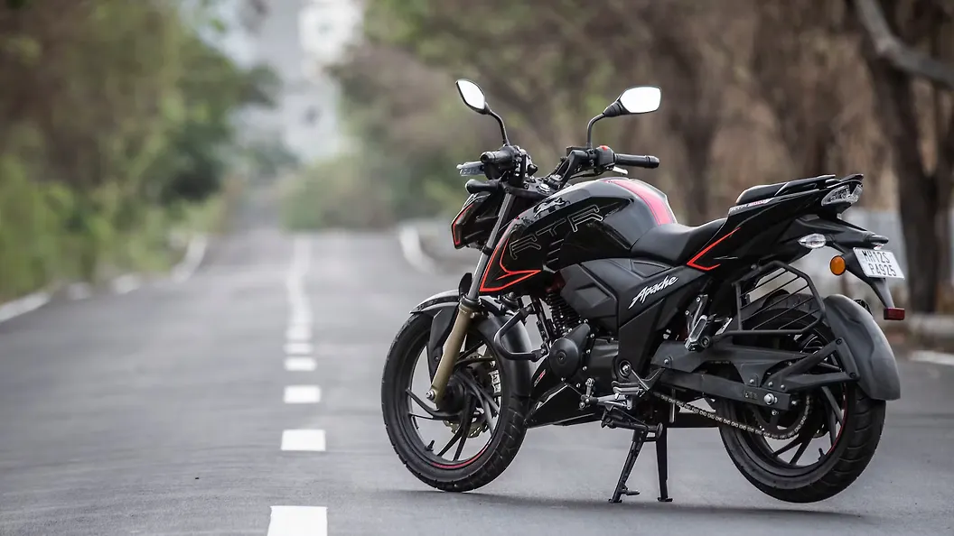 TVS Apache RTR 200 4V Left Side View Image – BikeWale