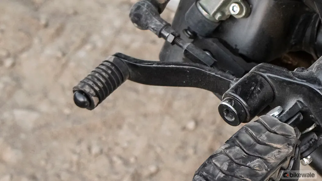 Images of Royal Enfield Himalayan Photos of Himalayan BikeWale