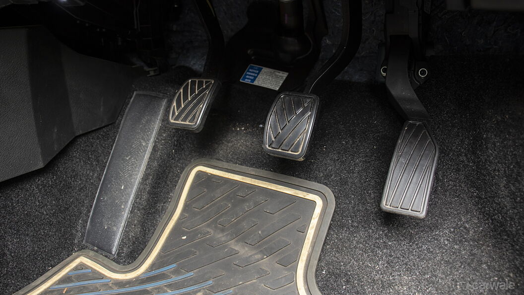 Maruti Suzuki S-Cross 2020 Pedals/Foot Controls