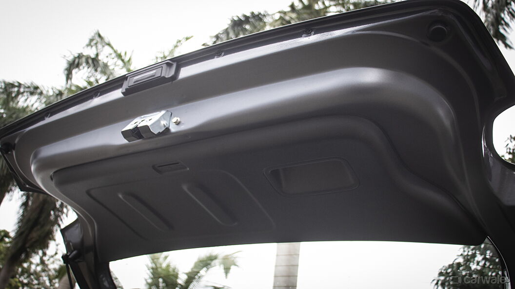 Discontinued Hyundai Venue 2019 Electric Boot Lid Release