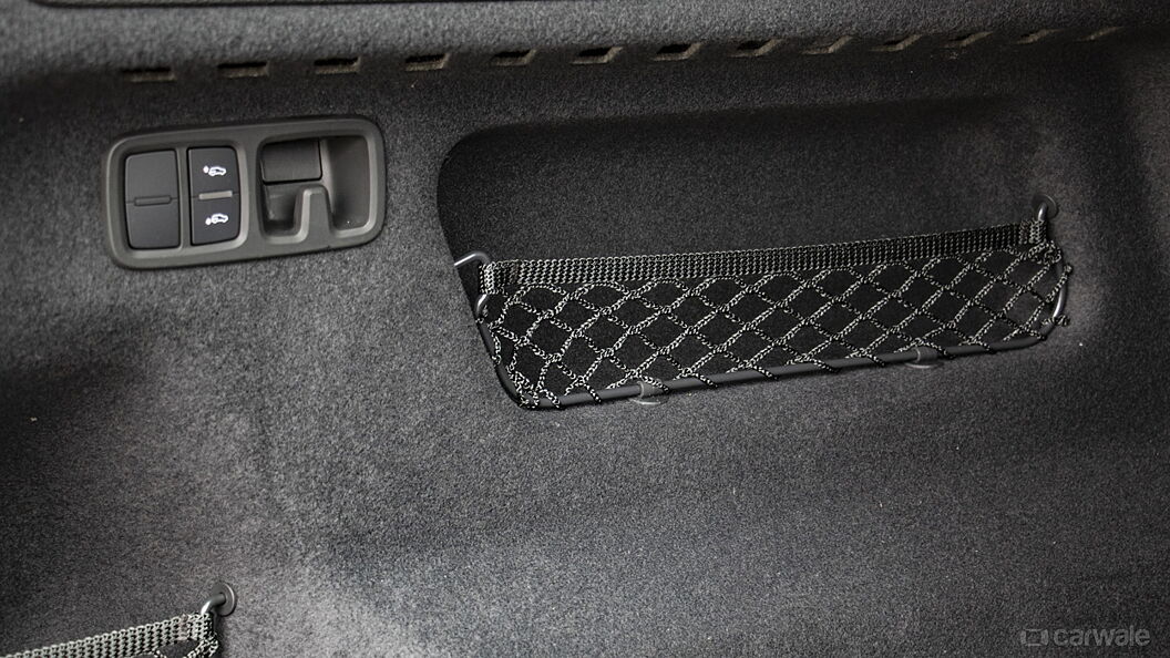 Audi Q8 Boot Hooks and Bars