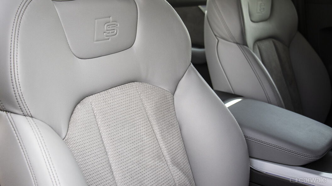 Audi Q8 Front Row Seats