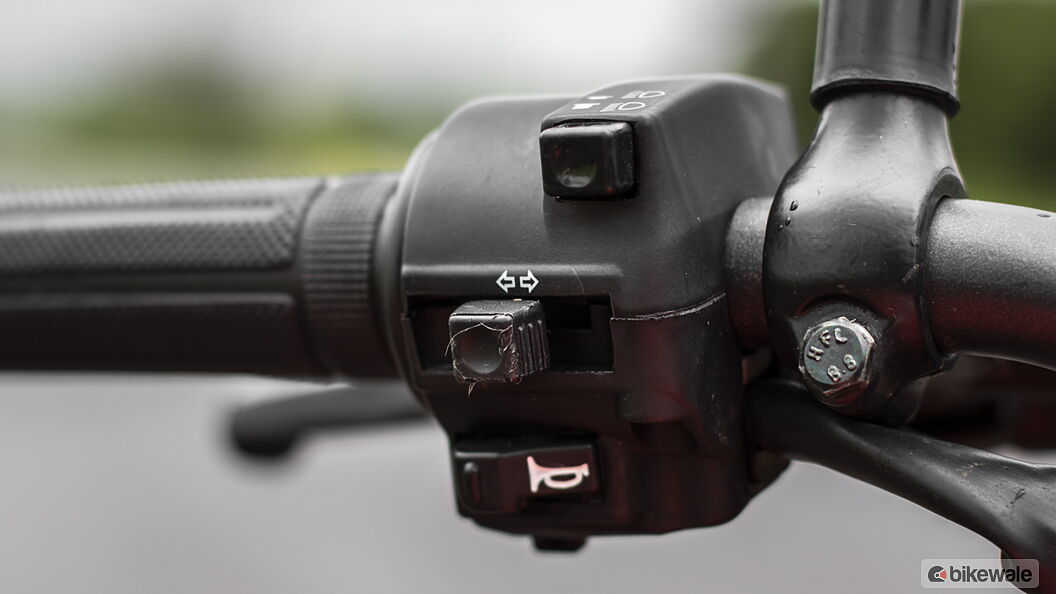 Hero Glamour Turn Indicators Switch Image – BikeWale