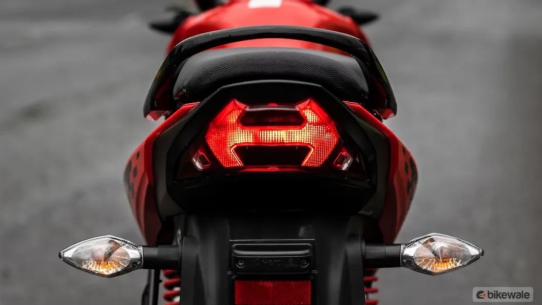 Hero Glamour Tail Lamps Image BikeWale