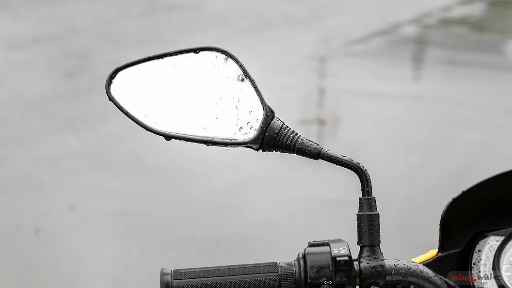 Hero Passion Pro Side Indicators Image BikeWale