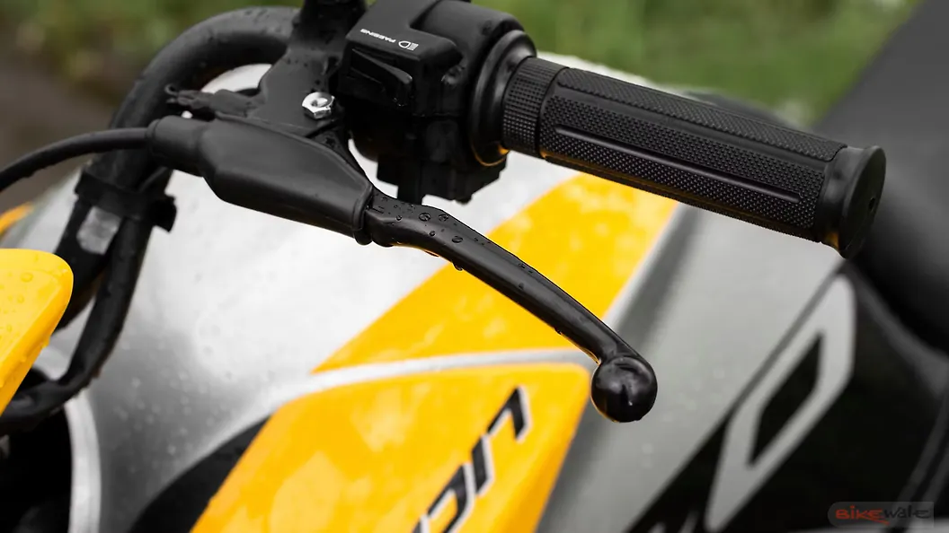 hero passion pro seat cover price