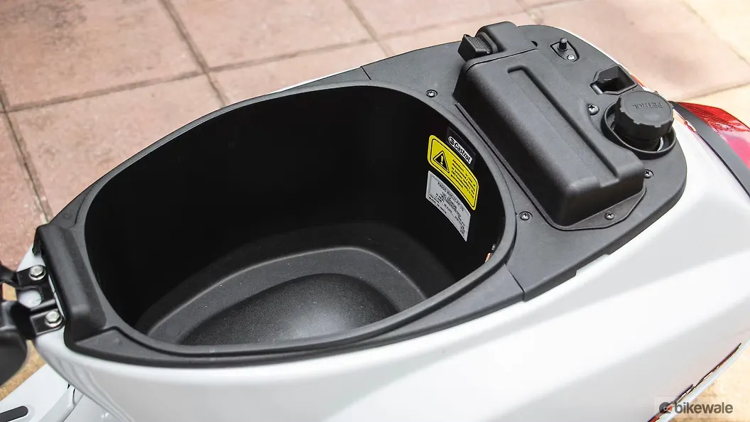 Vespa SXL 150 Underseat Storage Image BikeWale