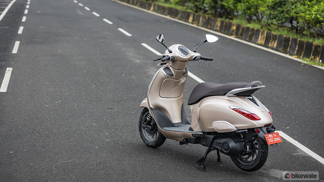 Bajaj Chetak Left Rear Three Quarter Image – BikeWale