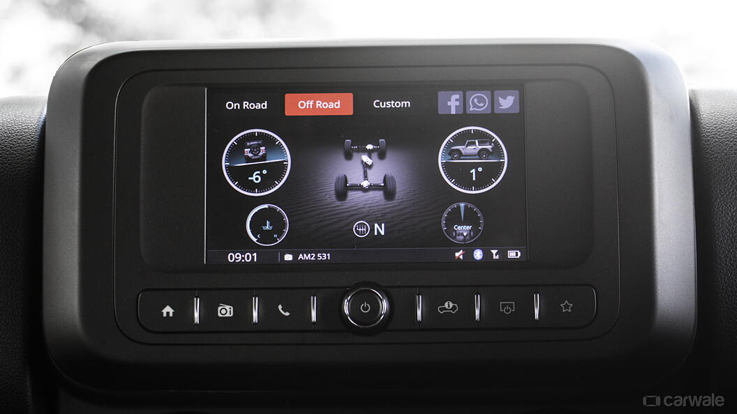 Thar Infotainment System Image, Thar Photos in India - CarWale