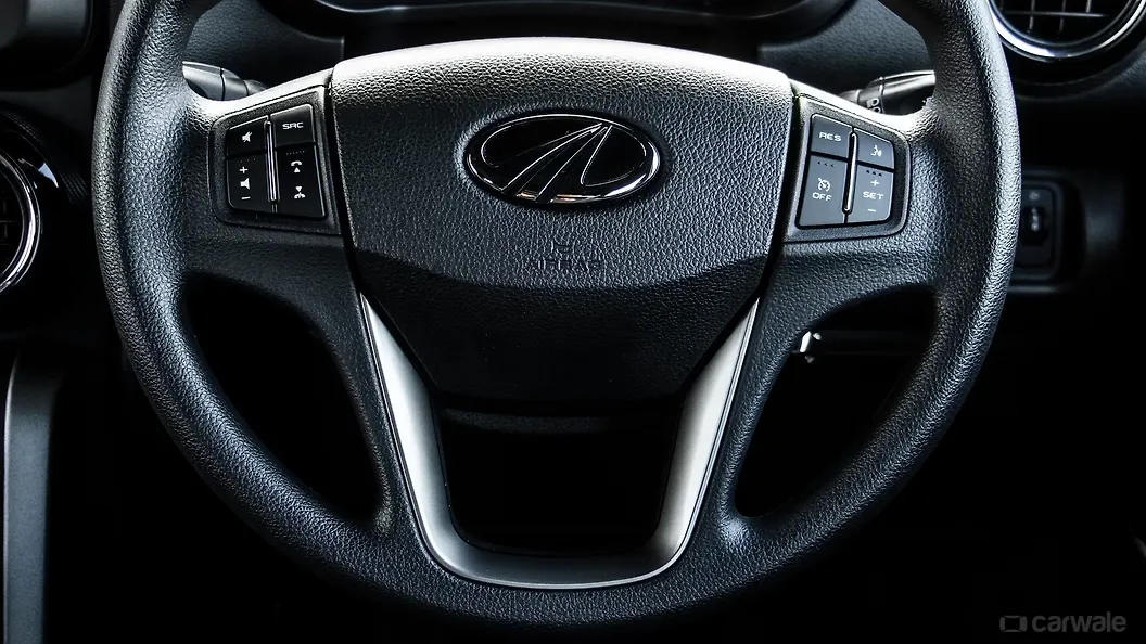 Thar Steering Wheel Image, Thar Photos in India CarWale