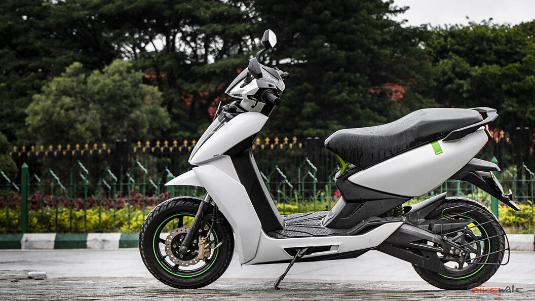 Ather 450 Rear View Image – BikeWale