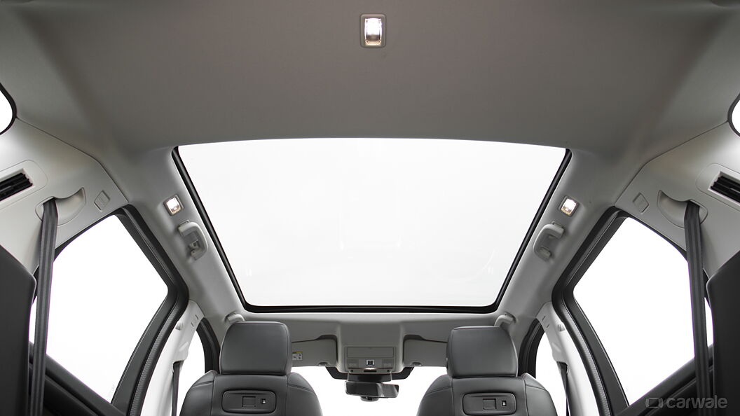 Discontinued Land Rover Discovery Sport 2020 Sunroof/Moonroof