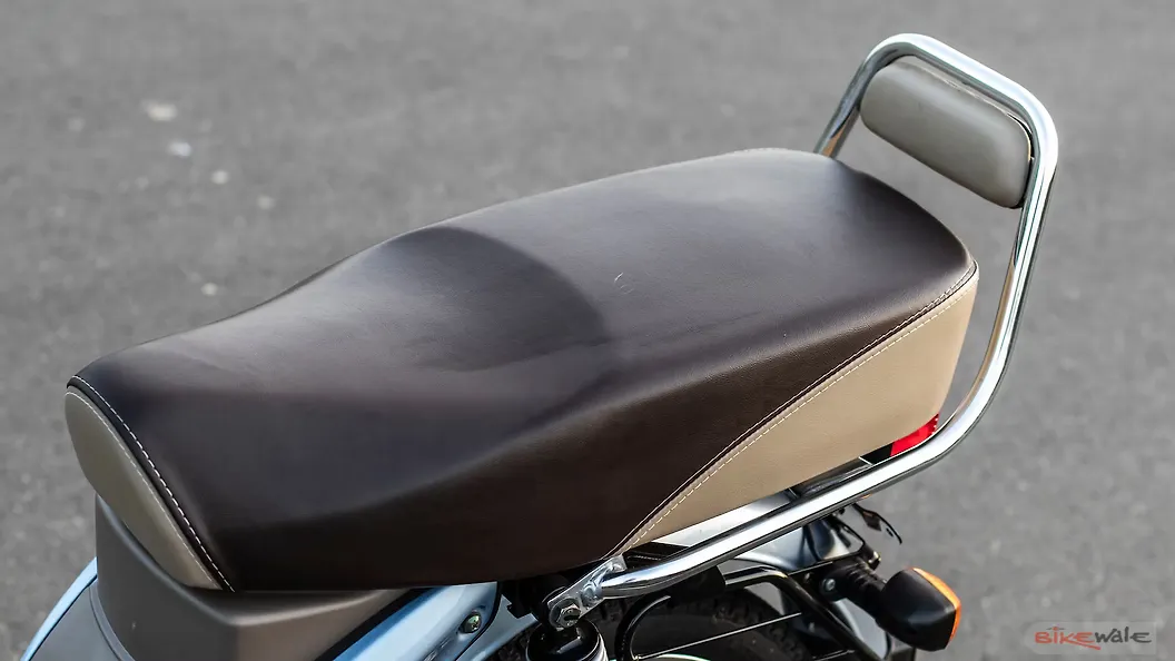 TVS XL100 Comfort Bike Seat Image BikeWale