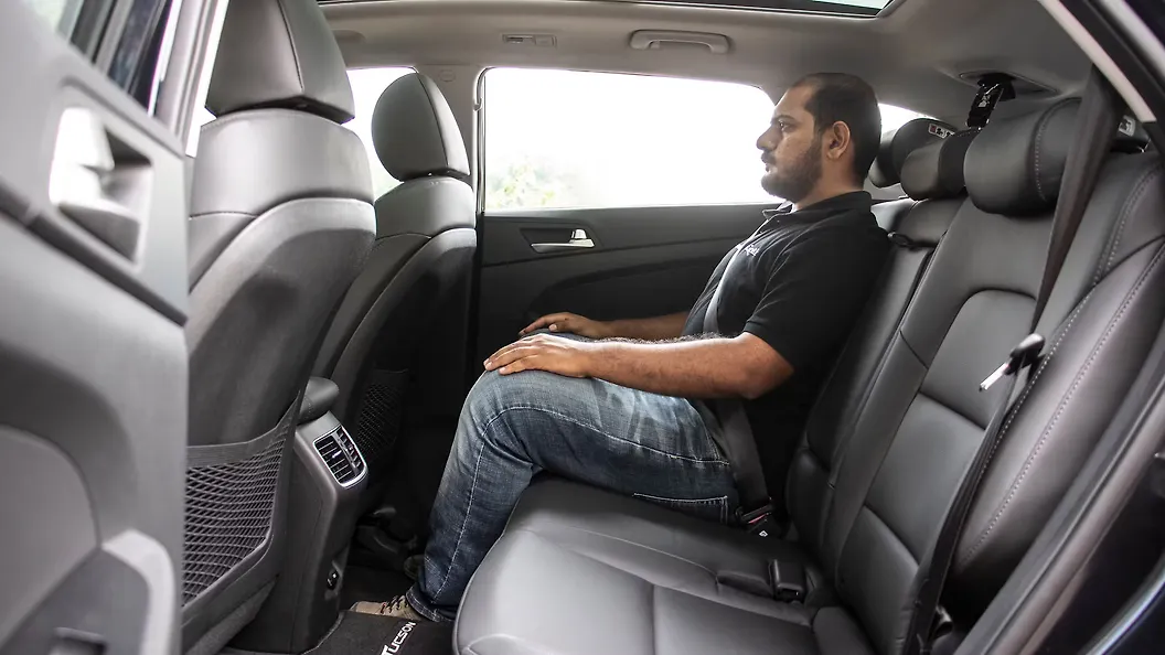 Does The Hyundai Tucson Have A Third Row Seat Brokeasshome