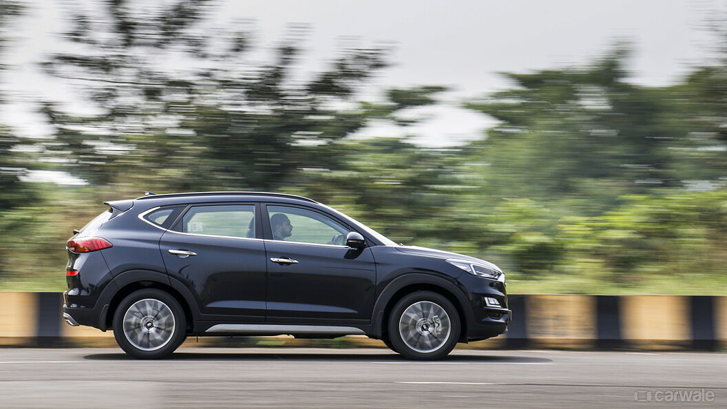 Discontinued Hyundai Tucson 2020 Right Side View