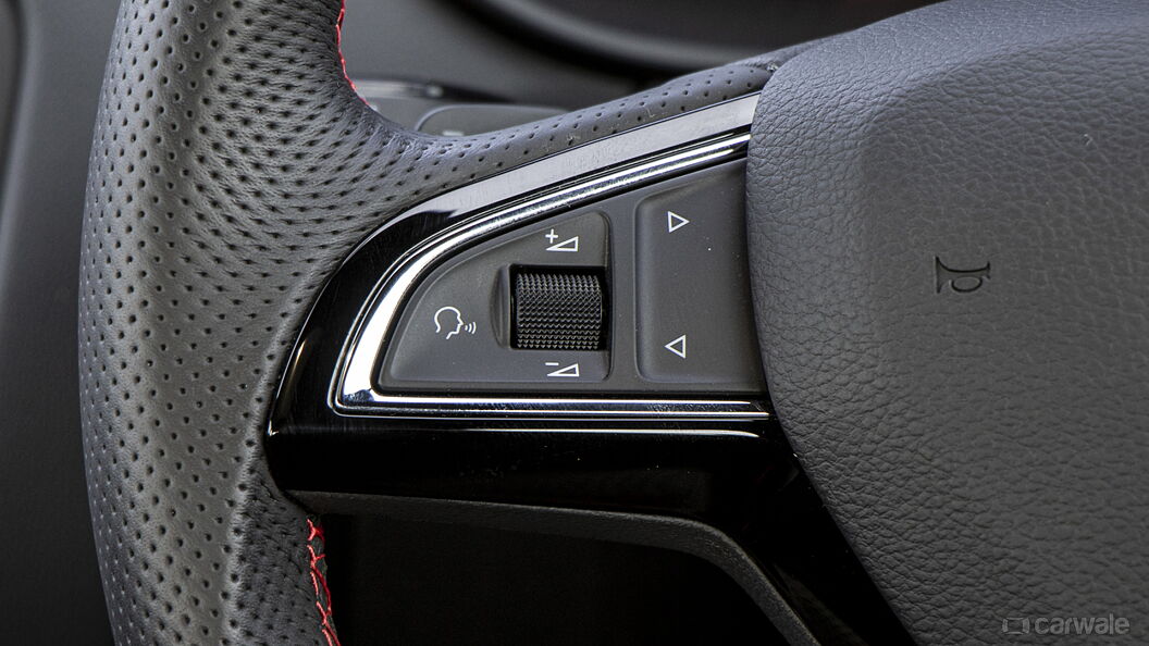 Skoda Octavia RS 245 Left Steering Mounted Controls