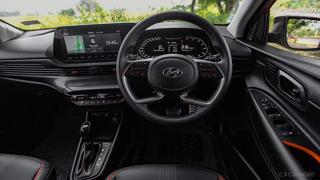i20 Steering Wheel Image, i20 Photos in India CarWale