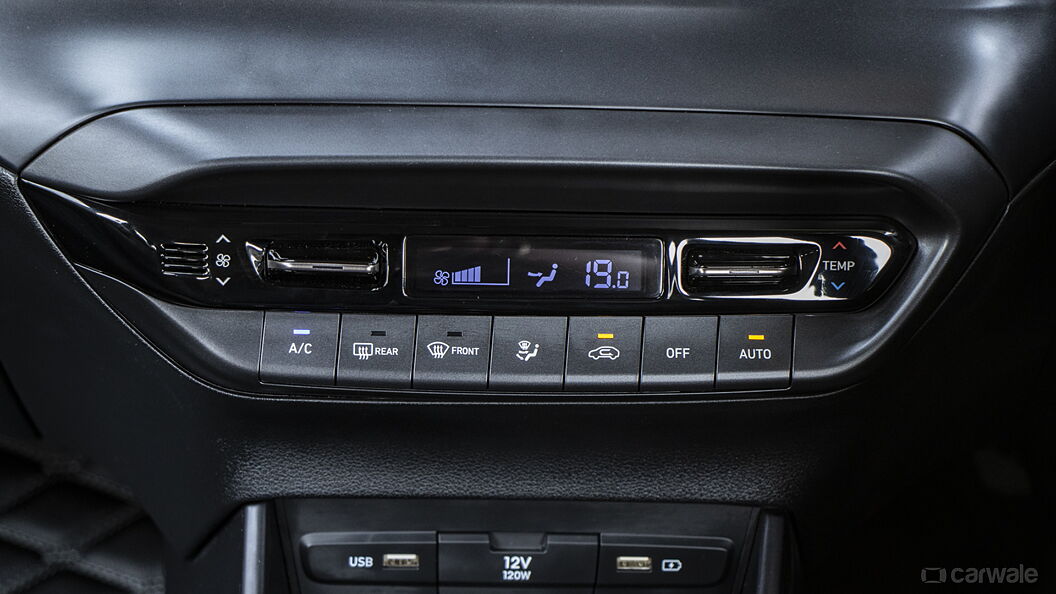 Hyundai i20 [2020-2023] AC Controls