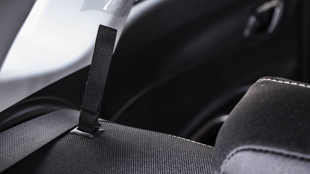 Hyundai i20 [2020-2023] Boot Rear Seat Fold/Unfold Switches