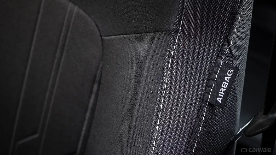 i20 Front Passenger Airbag Image, i20 Photos in India CarWale