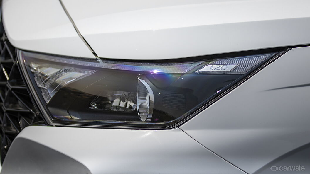 Discontinued Hyundai i20 2020 Headlight