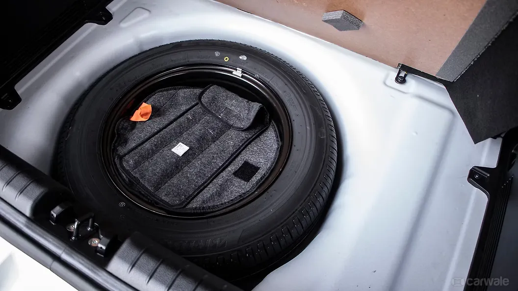 i20 Under Boot/Spare Wheel Image, i20 Photos in India CarWale