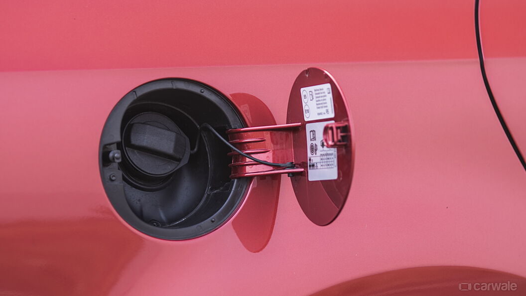Volkswagen Vento Open Fuel Lid