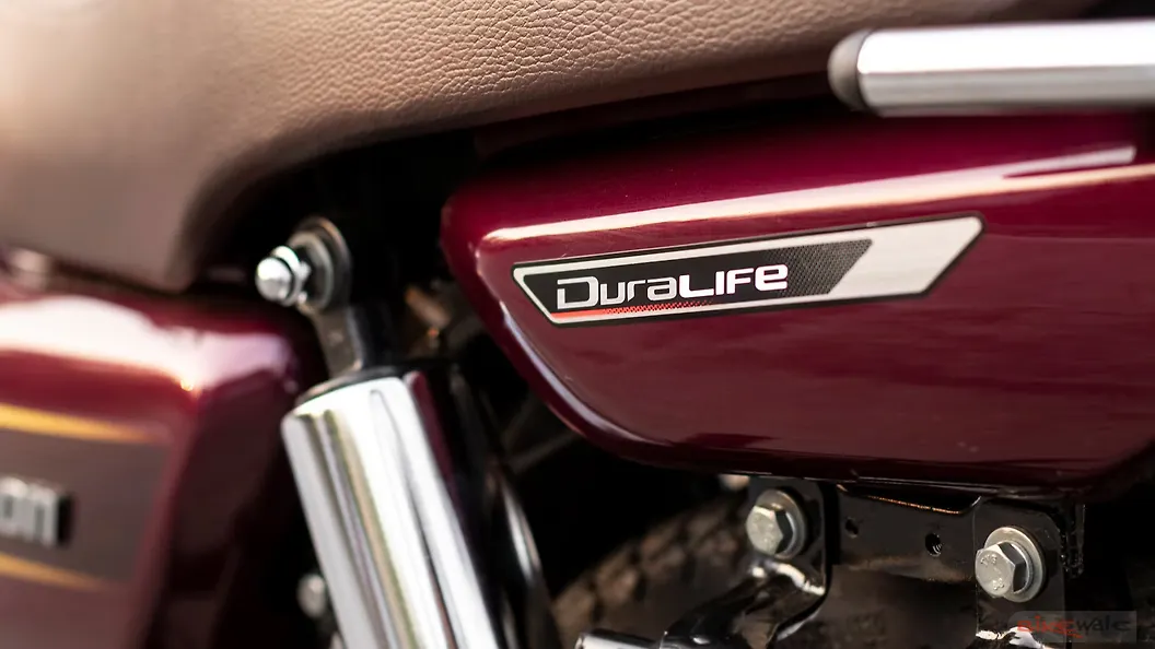 tvs radeon fuel tank