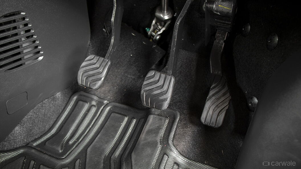 Nissan Magnite Pedals/Foot Controls