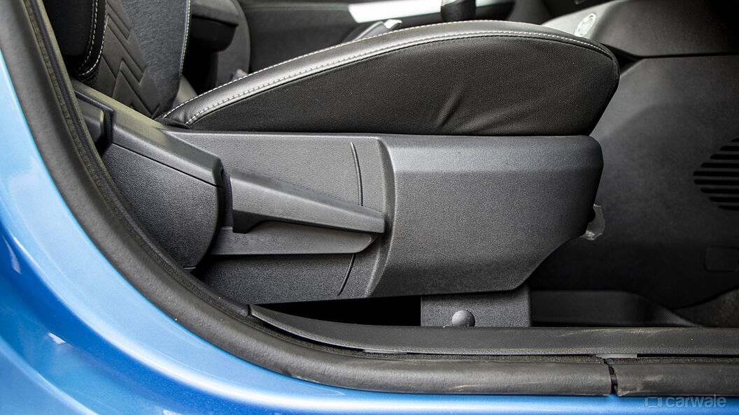 Nissan Magnite Seat Adjustment Manual for Driver