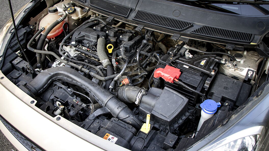 Ford Freestyle Engine Shot