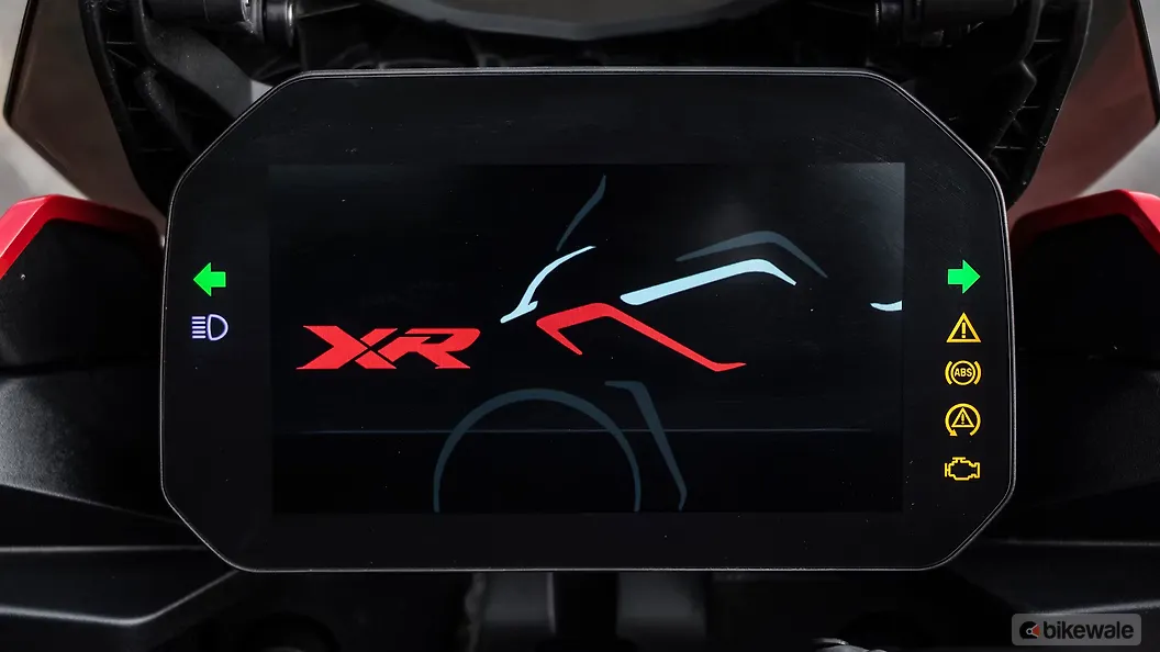 BMW F900XR [2021] Instrument Cluster Image – BikeWale