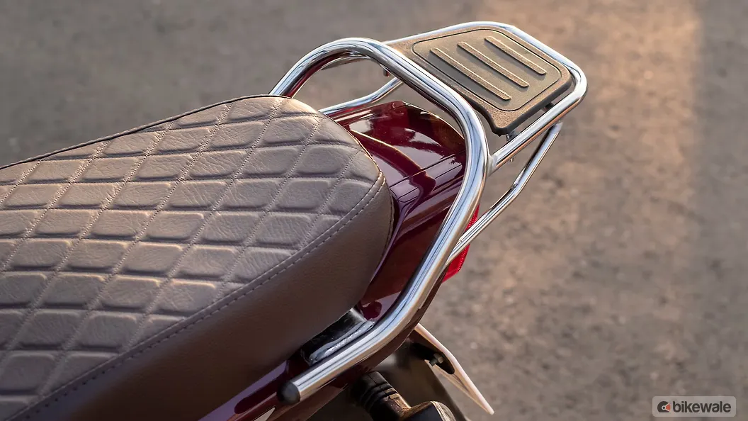 TVS Radeon Rear Tyre Image – BikeWale